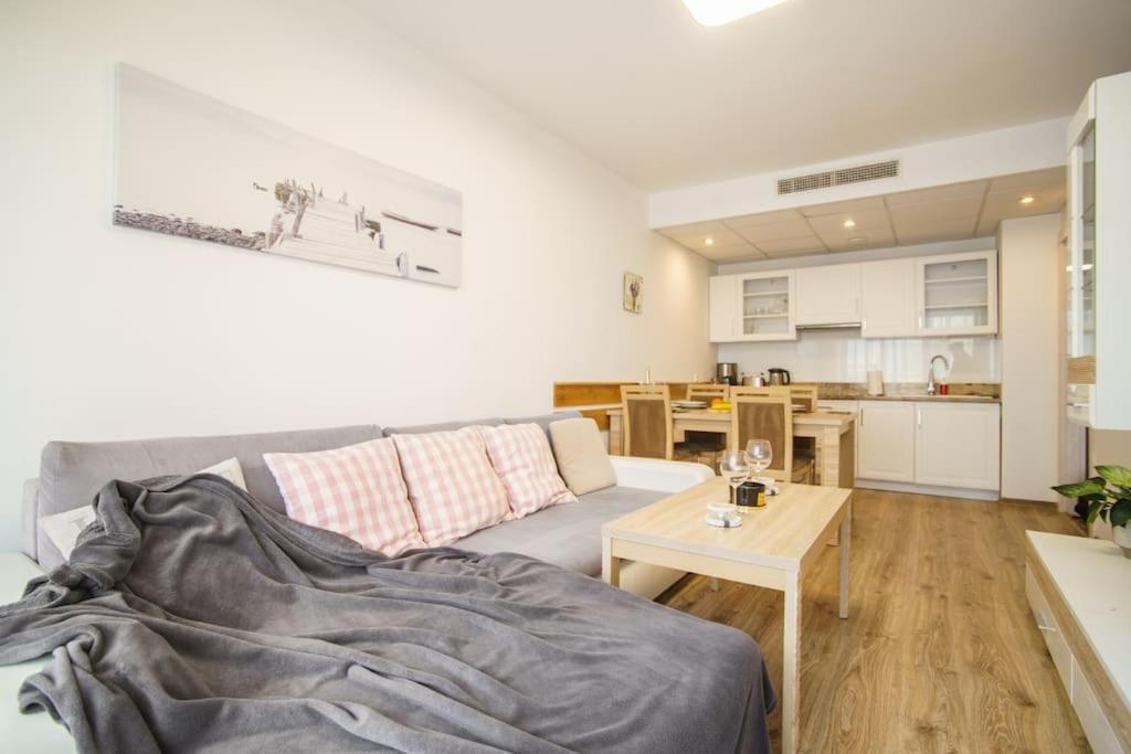 Mojemiedzyzdroje 402 Apartment Luaran gambar