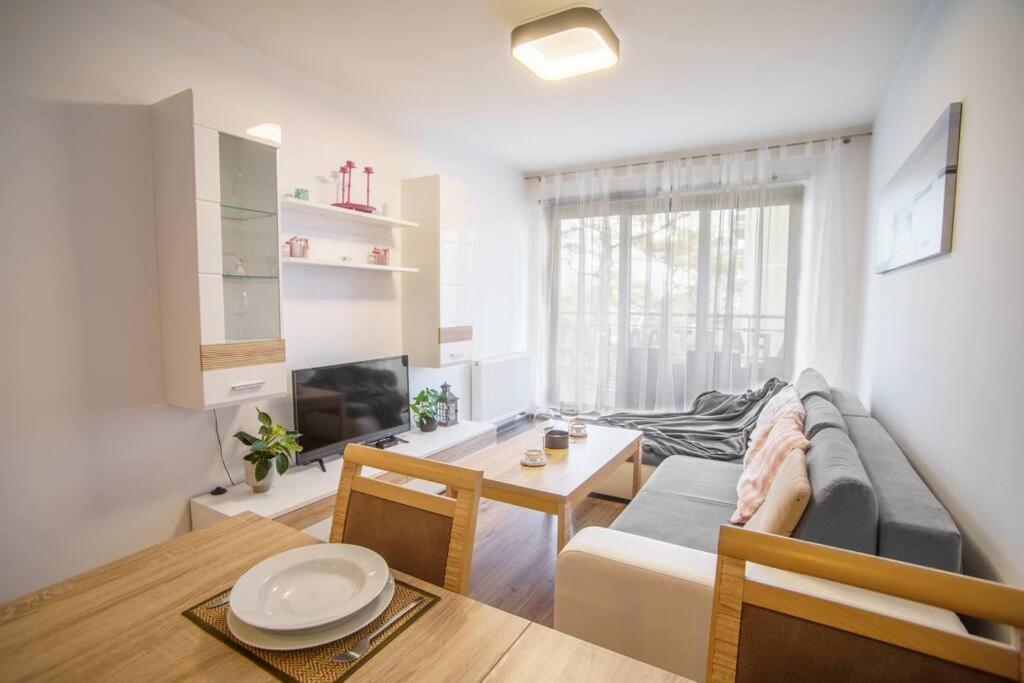 Mojemiedzyzdroje 402 Apartment Luaran gambar