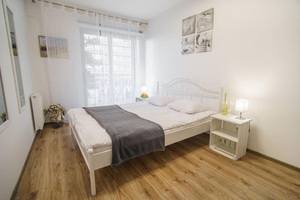 Mojemiedzyzdroje 402 Apartment Luaran gambar