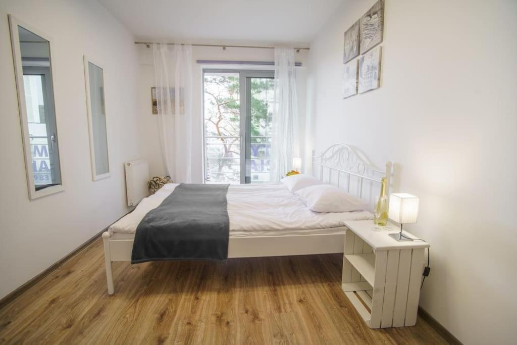 Mojemiedzyzdroje 402 Apartment Luaran gambar